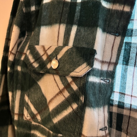 Zara Cropped Shacket - Picture 4 of 5